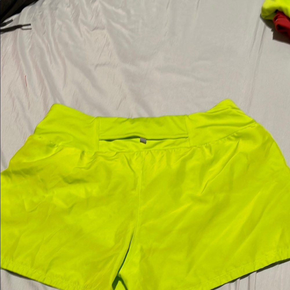 Nike Green Athletic Shorts - Picture 3 of 4